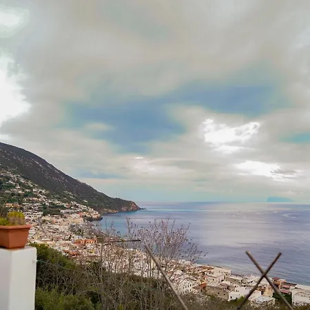 Casa Giusi Nyaraló Lipari